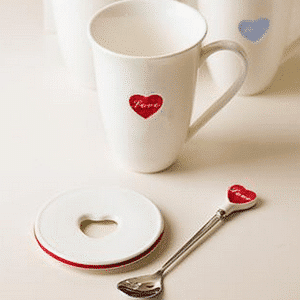 Mug d’amour avec couvercle et cuillère