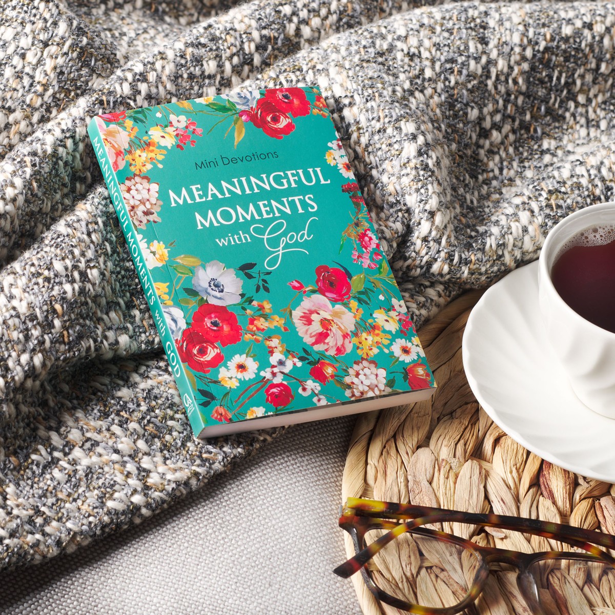 Mini Devotions Meaningful Moments With God - Image 5