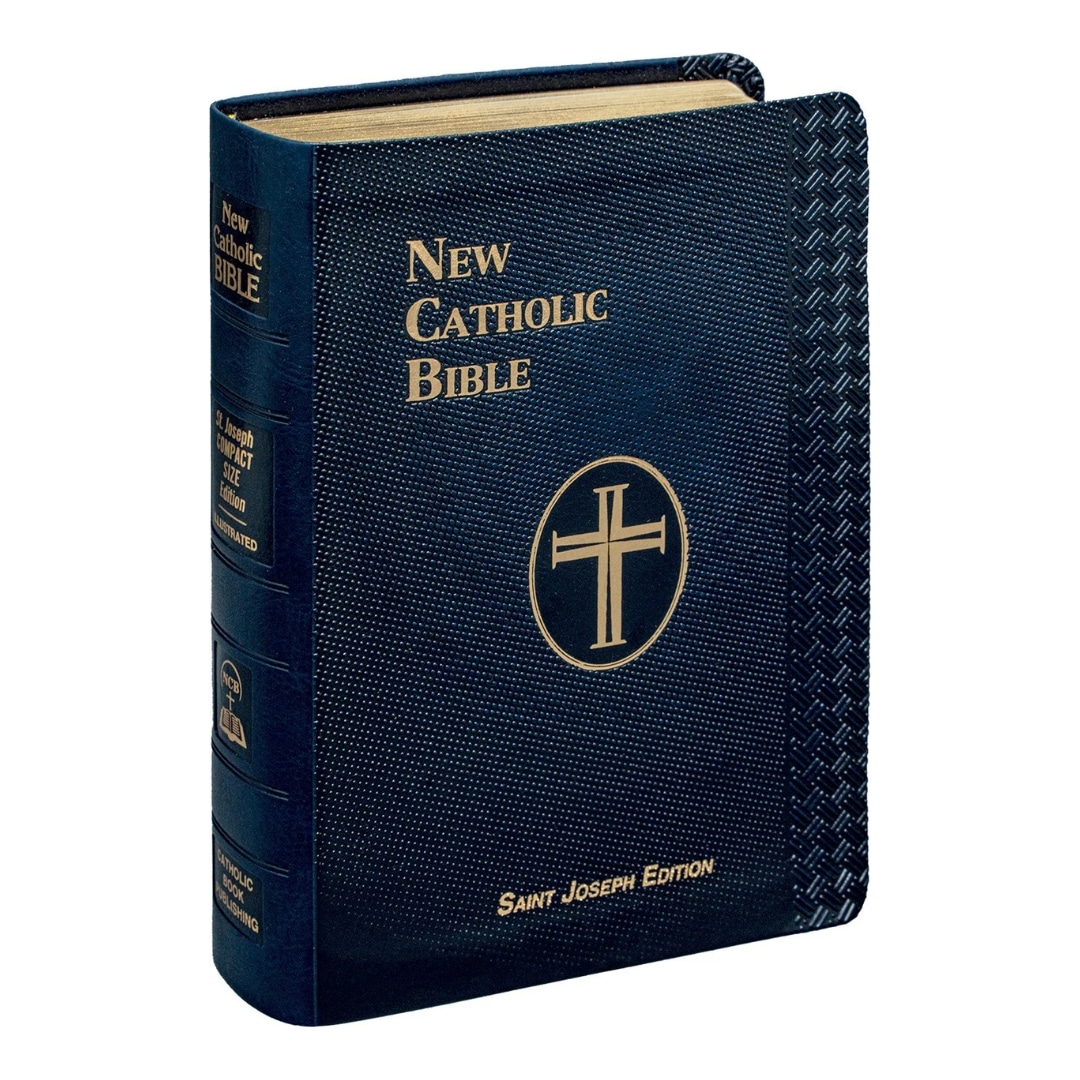 New Catholic Bible- Compact size bleu